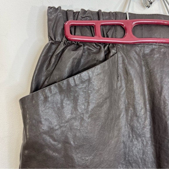 Zara dark brown faux vegan leather pull on mini skirt S - Picture 6 of 9